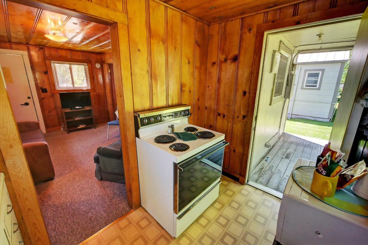 Idle A While Cabins Twisp エクステリア 写真